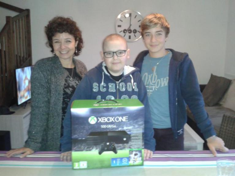 cadeau xbox one - assocation princesse manon